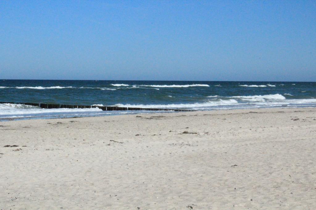 Ostseehotel Dierhagen Luaran gambar